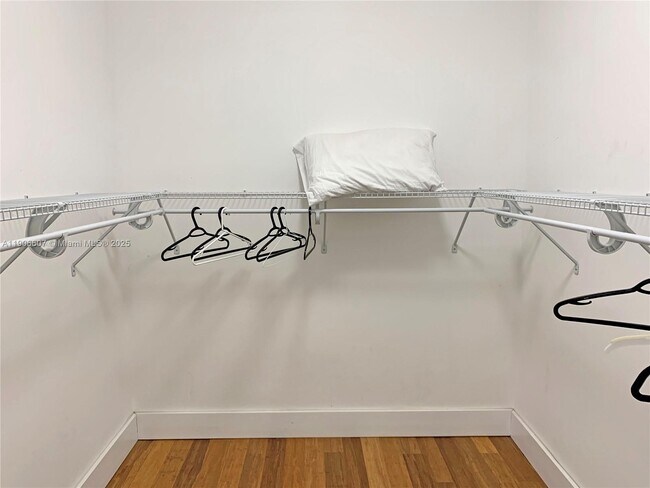 Building Photo - 324 NW 52nd St