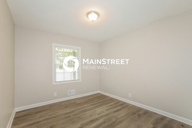 Building Photo - 3 Bedroom Pet-Friendly Home in CONLEY, GA with Main Street Renewal
