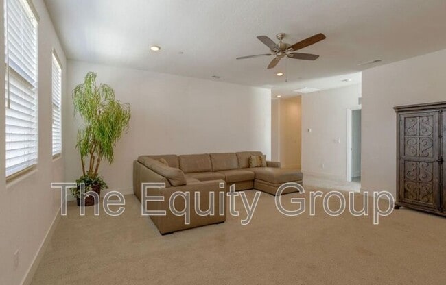 Building Photo - 145 E Taylor Ave