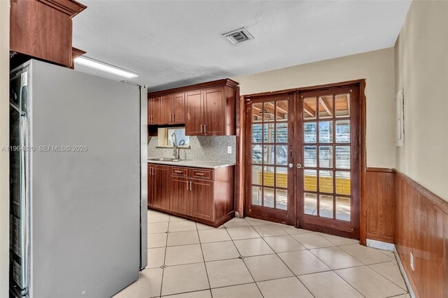 Building Photo - 4214 SW 49th Ct