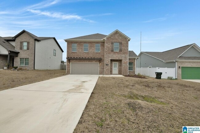 Building Photo - 170 Kings Wy