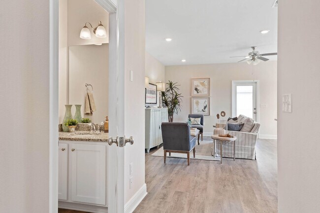 Building Photo - 37 Sandhill Pines Dr