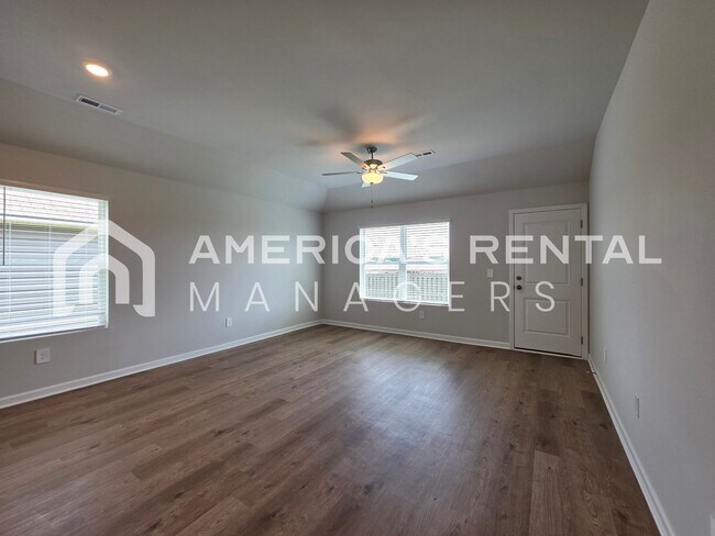 Building Photo - 4025 River Bend Rd