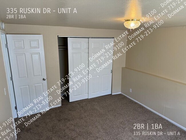 Building Photo - 335 Ruskin Dr