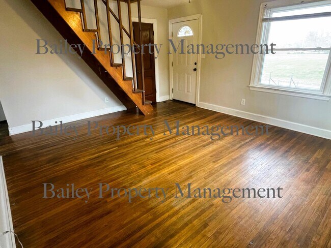 Building Photo - 4170 Hazelwood Ave