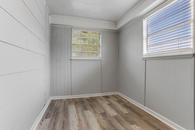 Building Photo - Cozy 3-Bedroom Home in Algiers – Comfort & Convenience in New Orleans!