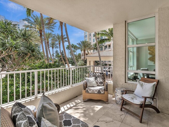 Building Photo - 3720 S Ocean Blvd