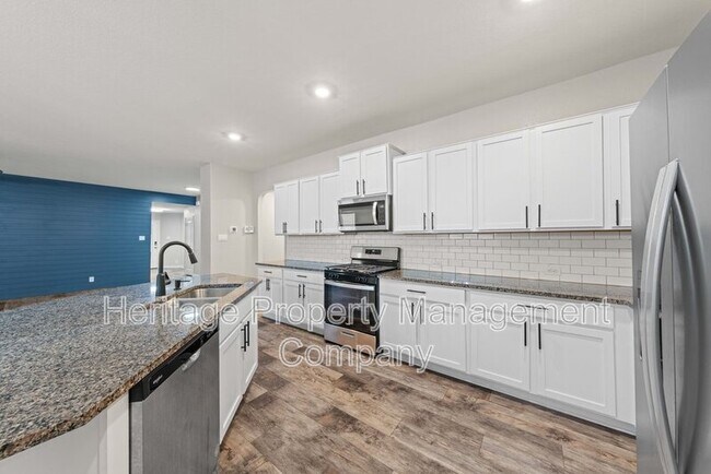 Building Photo - 148 Sage Sparrow