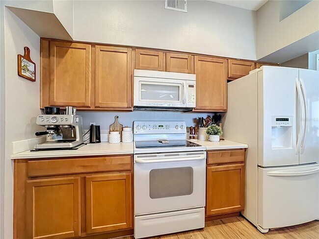 Building Photo - 526 Henley Cir