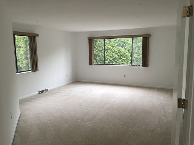 Master Bedroom - 159 Leland Farm Rd
