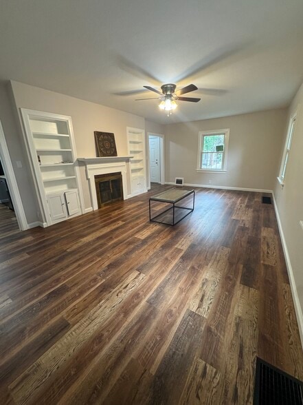 Building Photo - 809 Vine St