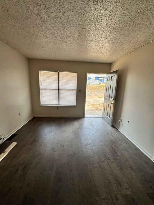 Building Photo - 2/1 in Shelby, NC