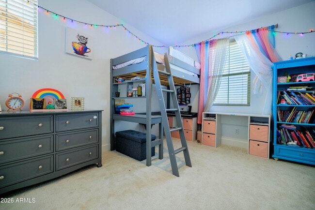 Building Photo - 21513 E Sparrow Dr