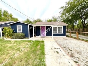 Building Photo - 514 N Olive St