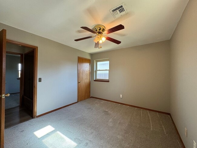 Building Photo - Single Family home