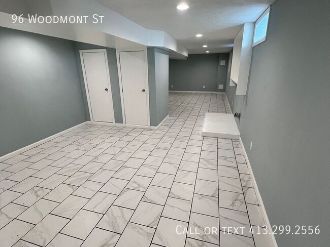 Building Photo - 96 Woodmont St