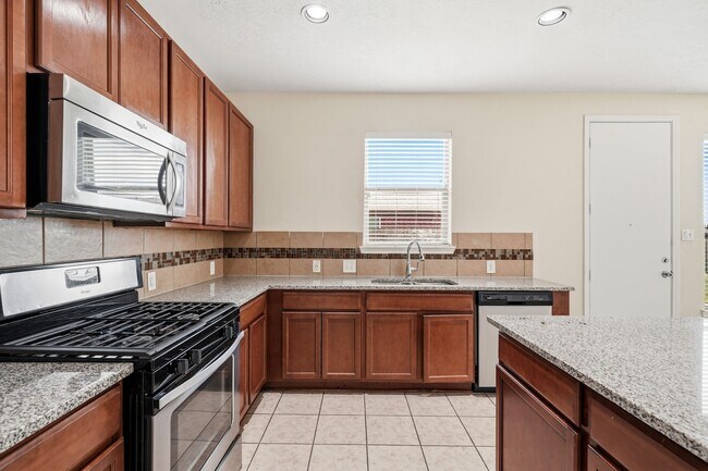Building Photo - 4934 Lattimore Creek Dr
