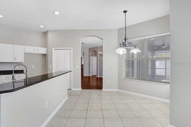 Building Photo - 7005 Cohasset Cir