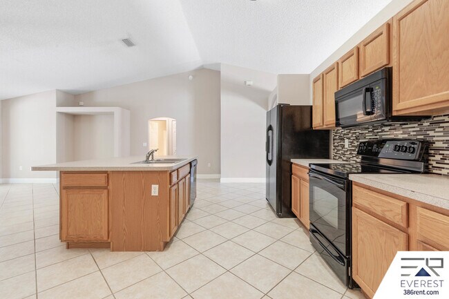 Building Photo - 59 Riverina Dr