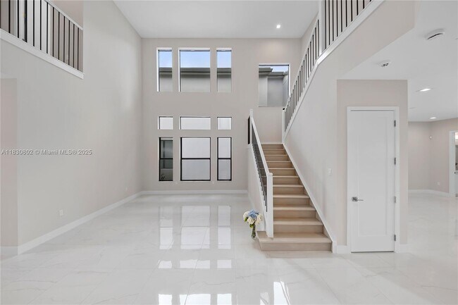 Building Photo - 20422 Southernwood Ave