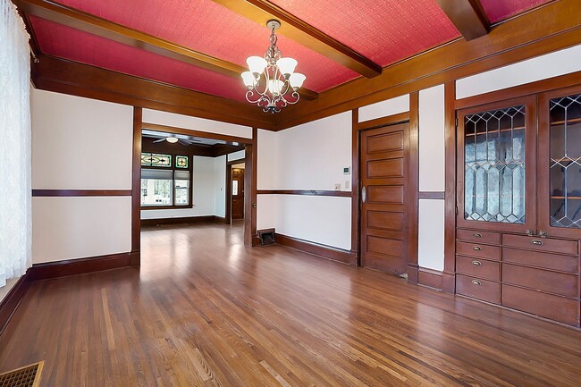 Building Photo - Great home for rent near Garland district