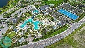 Building Photo - 4658 Longwood Lake Sq