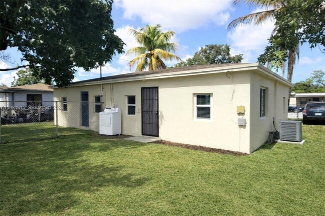 Building Photo - 1850 NW 74th St