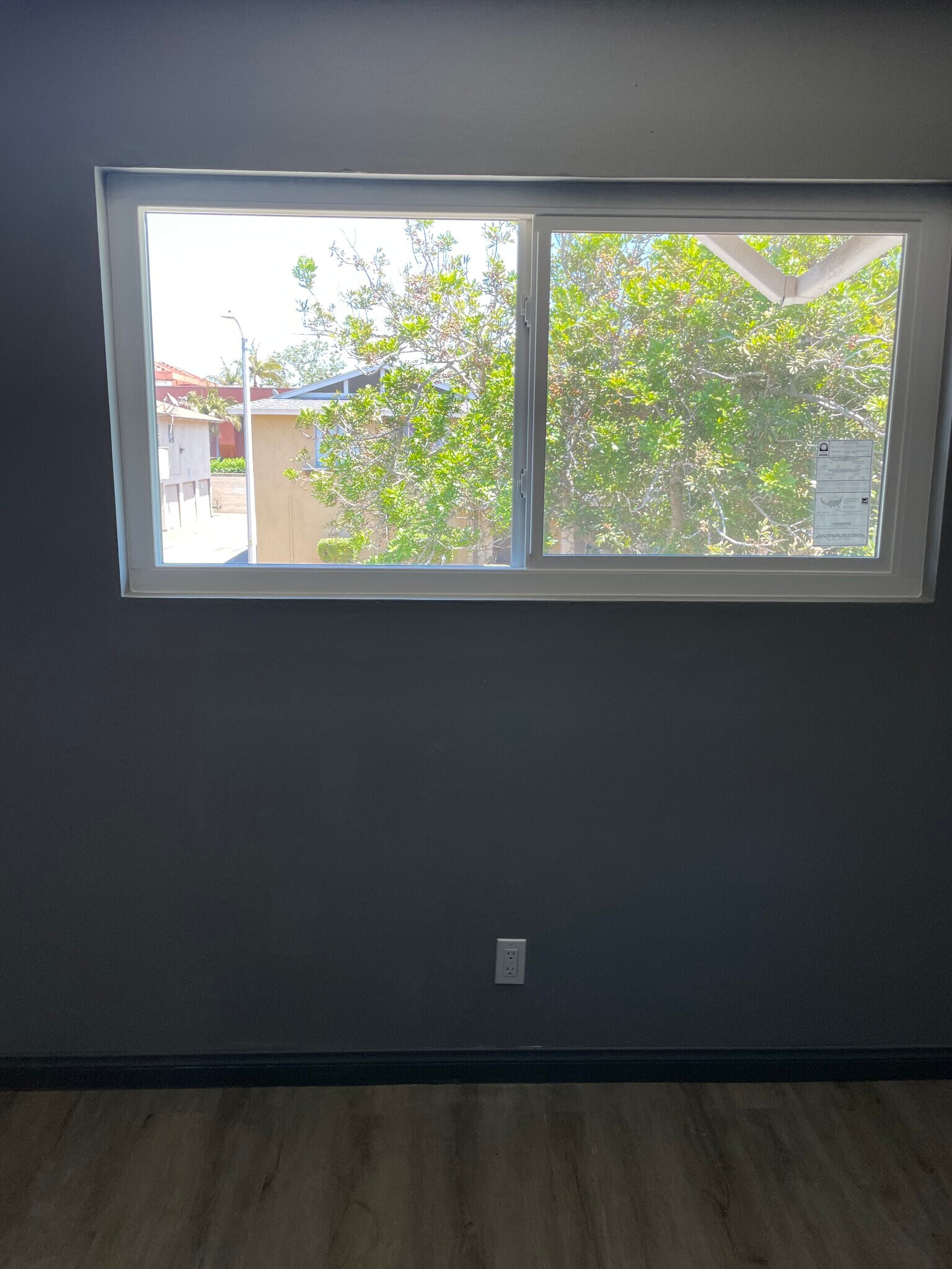 2nd Bed - 1011 W 7th St