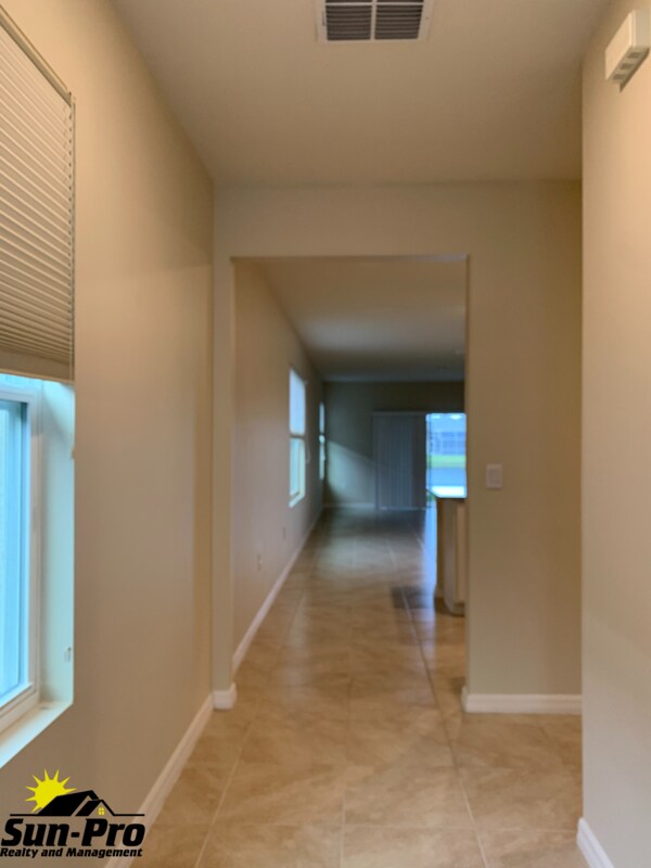 Building Photo - 311 Caryota Ct