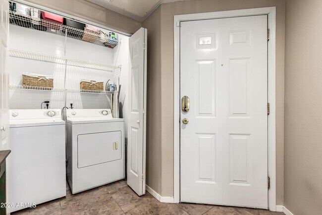 Building Photo - 10030 W Indian School Rd