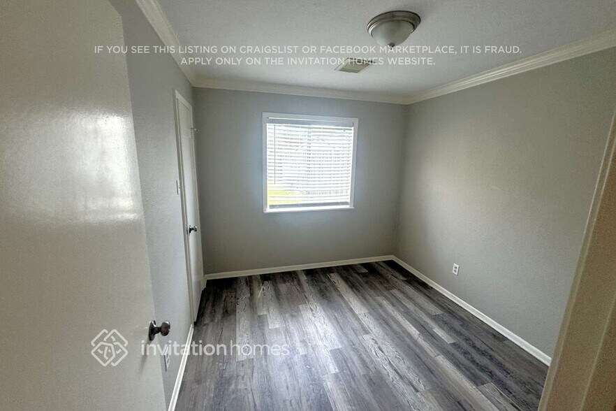 Building Photo - 11626 Sagecreek Dr