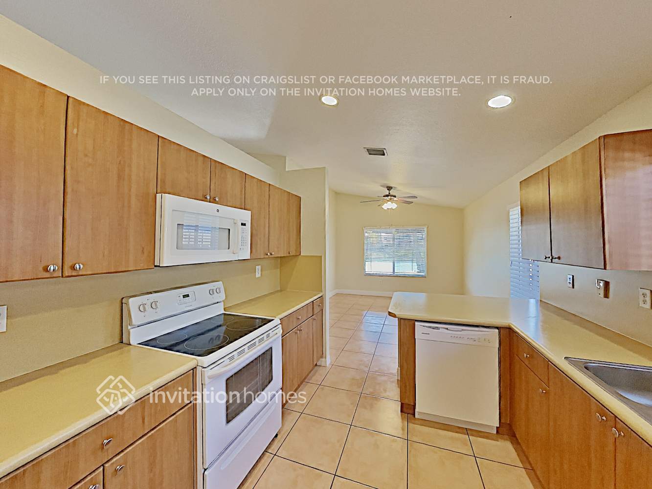 Building Photo - 16274 SW 68th Terrace