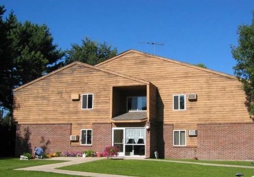 Primary Photo - Oakwood Court