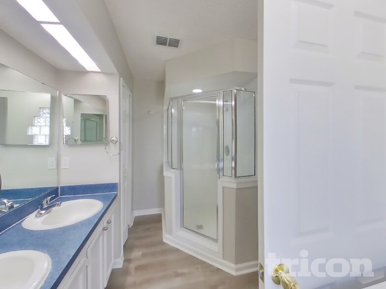 Building Photo - 477 Federal Hill Rd