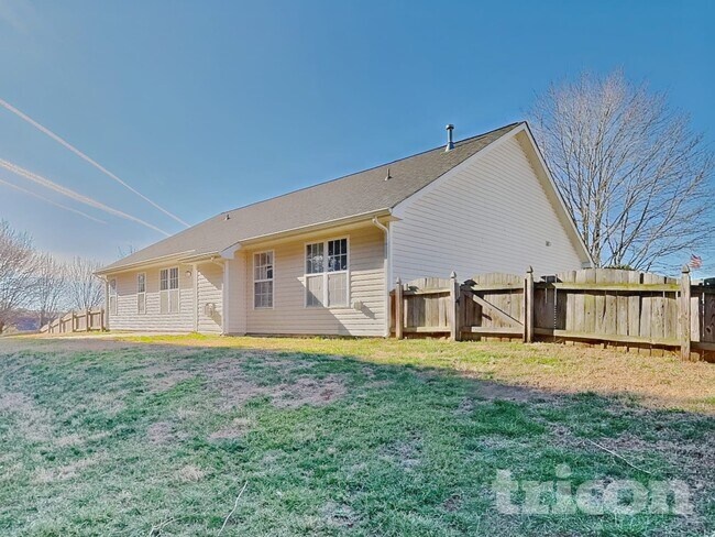 Building Photo - 285 Stone Meadow Ct