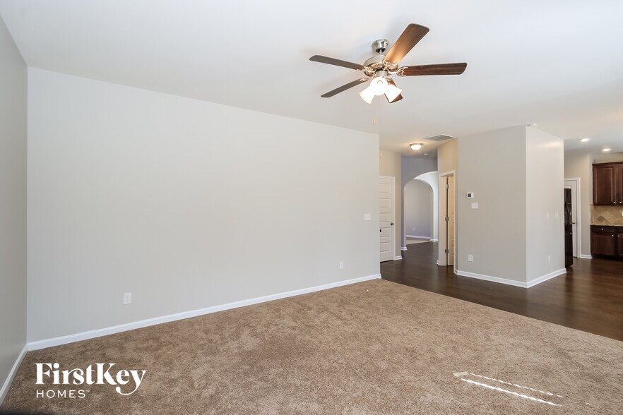 Building Photo - 3823 Okefenokee Rdg