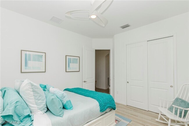 Building Photo - 6075 Artisan Ct