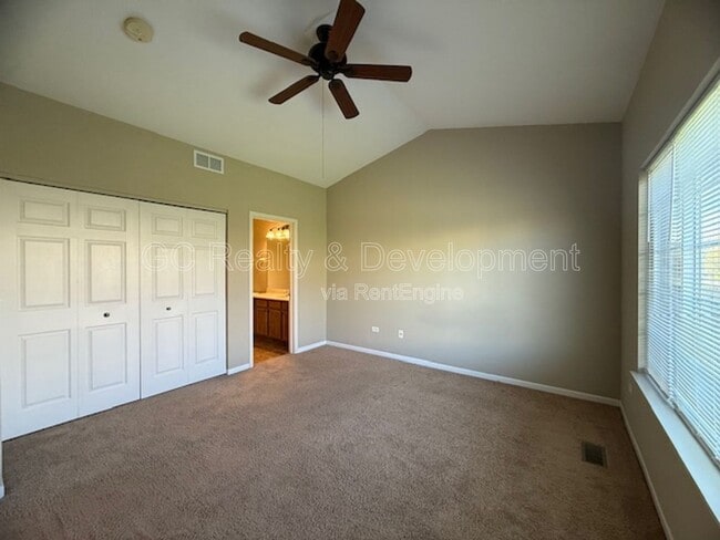 Building Photo - 1652 Cesario Dr