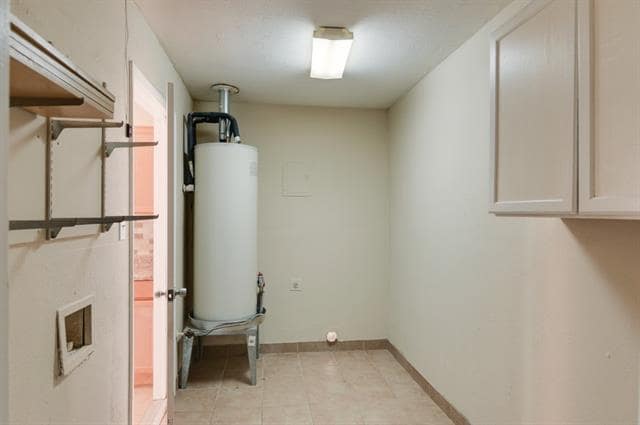 Building Photo - 611 Johns Dr