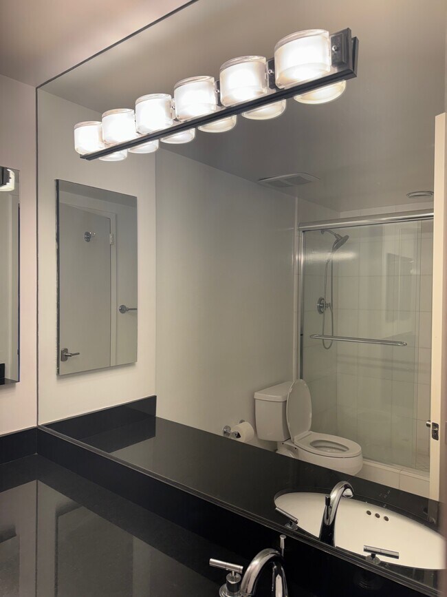 Building Photo - 3101 New Mexico Ave NW