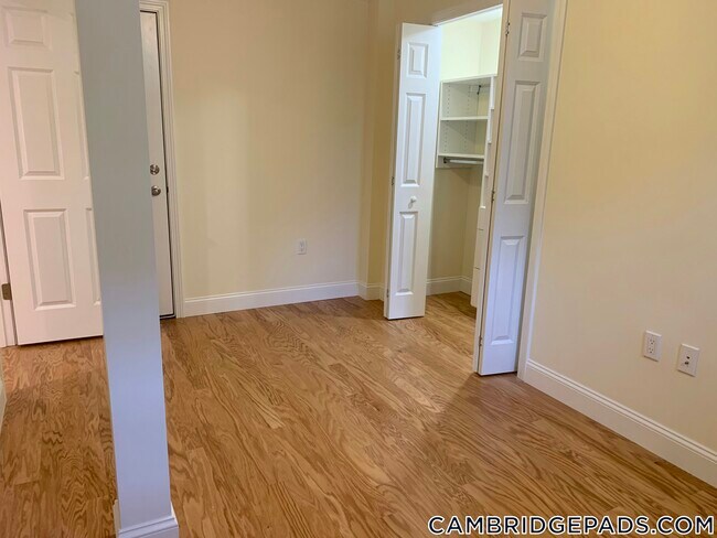 Building Photo - 22 Chauncy St