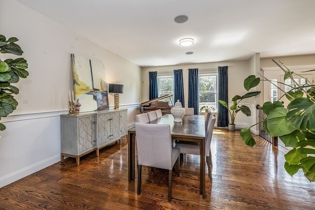 Building Photo - 9 Washington Ave