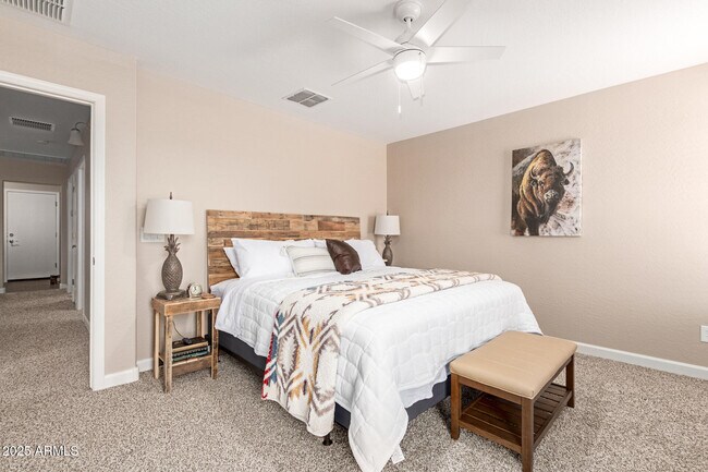 Building Photo - 4582 E Jadeite Dr