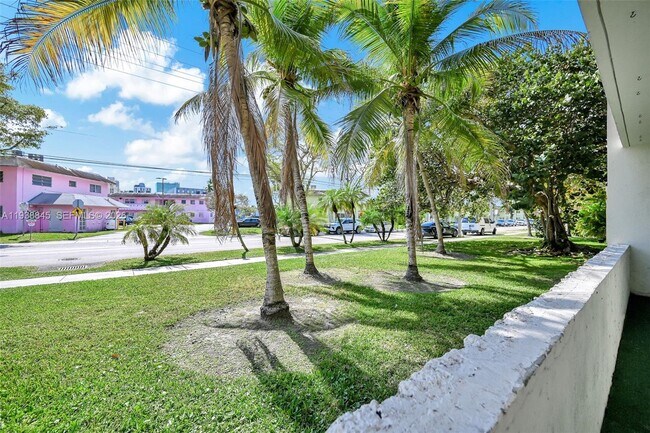 Building Photo - 7483 SW 82nd St