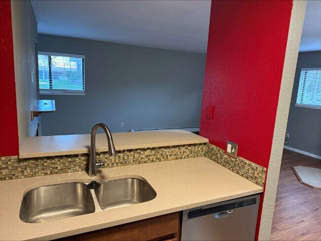 Building Photo - Beautiful 2 Bed 2 Bath in the heart of Boulder!