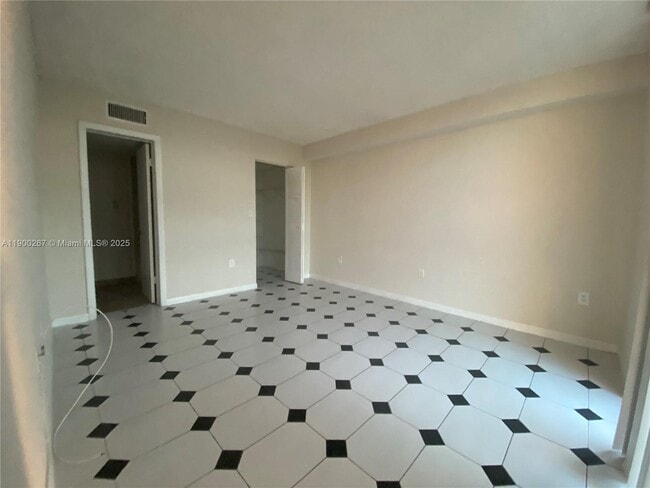 Building Photo - 11800 SW 18th St
