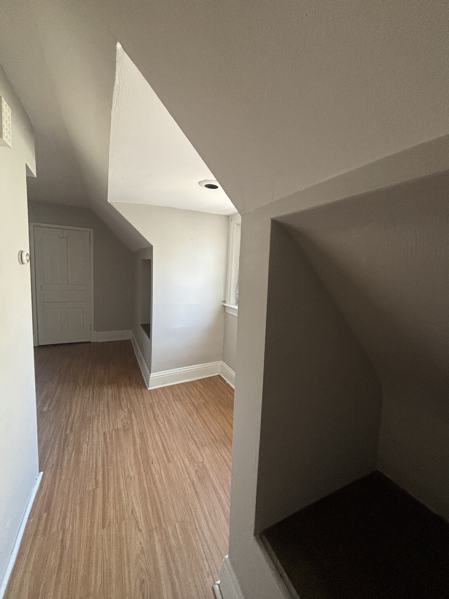 Building Photo - 215 S Aiken Ave