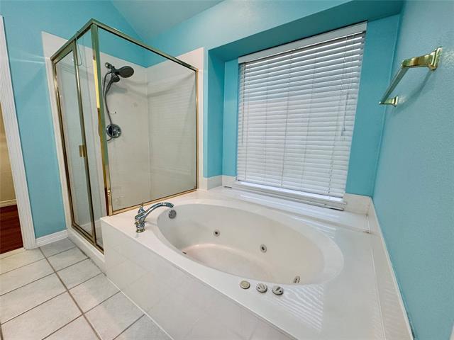 Building Photo - 11923 Shoal Creek Dr