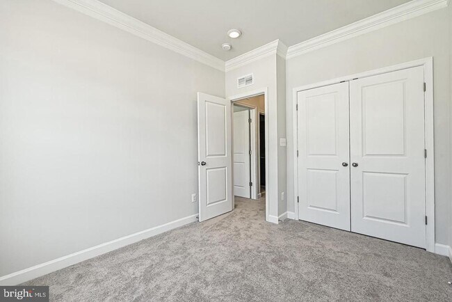 Building Photo - 12569 Todd Ln