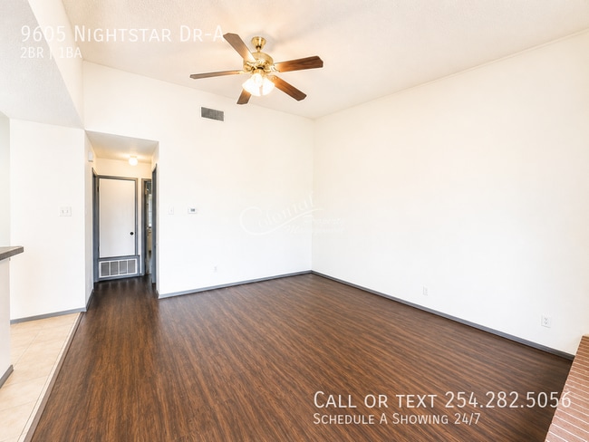 Building Photo - 9605 Night Star Dr